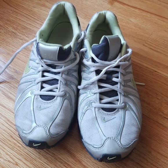Nike Shoes - Nike Max Air Shoes Nike Shoes - Nike Max Air Shoes